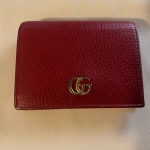 Gucci GG Marmont Small Leather Wallet in red